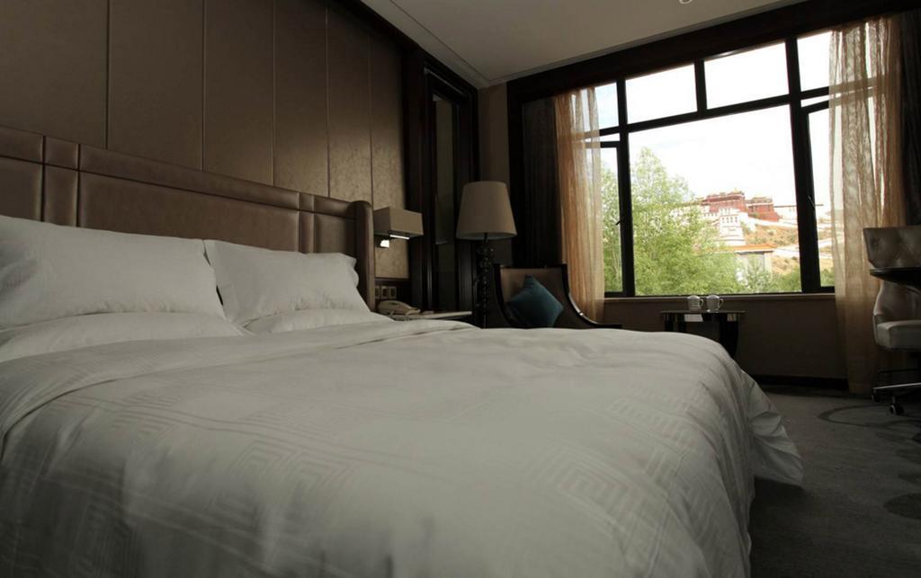 Tibet Minshan Hotel Lhasa Exterior photo